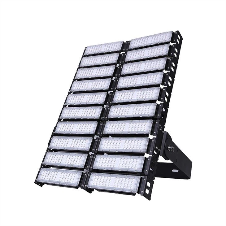 700 W LED staadionivalgustid