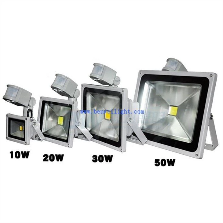 Liikumisanduri LED-tuli