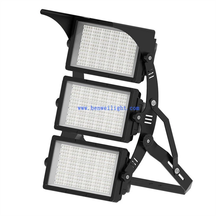 2000-vatine LED staadionivalgusti