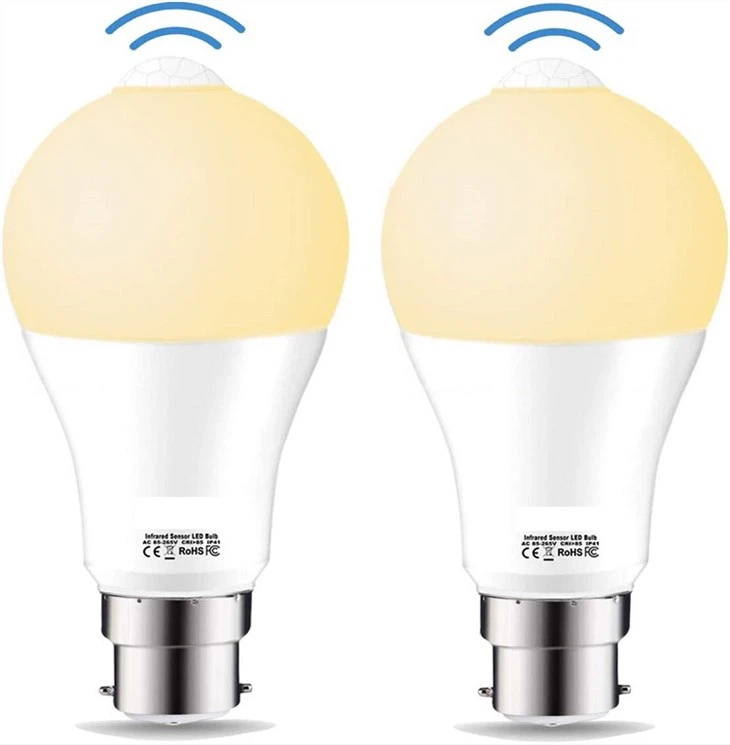 Liikumisanduri lambipirni bajonetttüüp