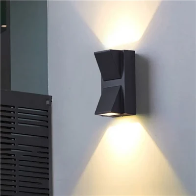 Moodne monteeritud sisekujundus, üles ja alla LED-seinavalgusti